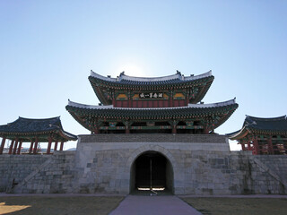 Obraz premium Pungnammun Gate in Jeonju, Korea / 전주 풍남문