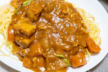 美味しそうなカレースパゲッティーの写真