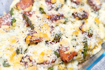 美味しそうな手作りグラタンの写真