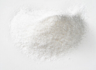Obraz na płótnie Canvas pile of crystalline monosodium glutamate on white