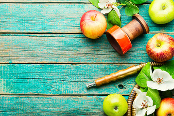 Turkish shisha with fresh apple flavor