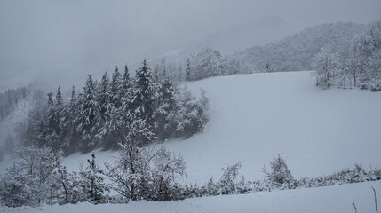 Winter in the Apennines is not only a sight, but also a spectacle of the forces of nature.