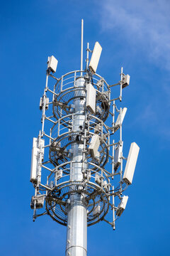 5g mobile communication signal base station tower