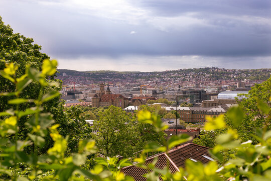 Blick &uuml;ber Stuttgart vom Eugensplatz