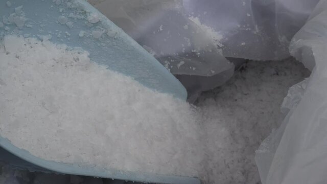 caustic soda flake for industrial and laboratory use