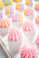 Unicorn meringue cookies