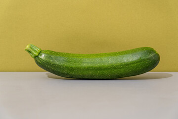 野菜　ズッキーニ