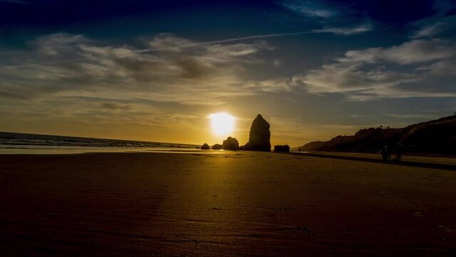 Atardecer en la playa torre del loro