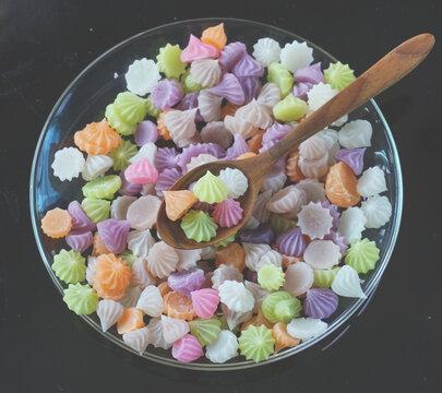 Thai sweets in small bow