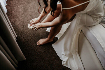 wedding shoes bridal white sandals