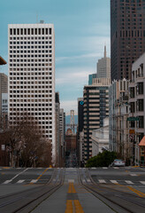 Fototapeta na wymiar The famous California Street View in San Francisco 