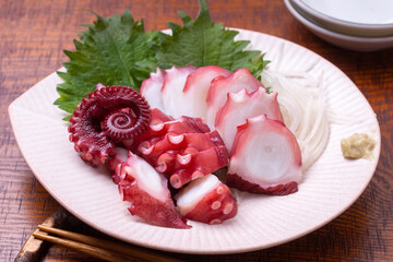 たこの刺身 © promolink