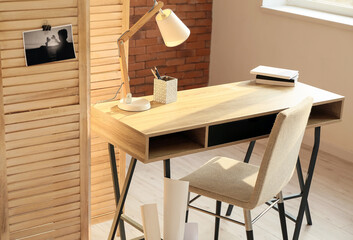 Modern workplace and folding screen