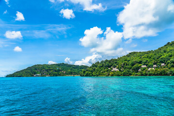 Fototapeta premium Paradise island and wonderful blue sea