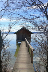 Bootshaus mit Steg