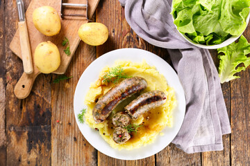 mashed potato with grilled sausage