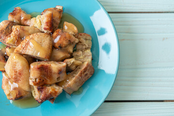 grilled bananas with coconut caramel sauce