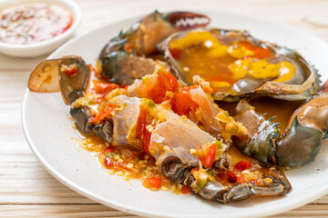 Pickled Crab Eggs With Sauce