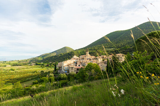 Village de Venterol en Dr&ocirc;me proven&ccedil;ale