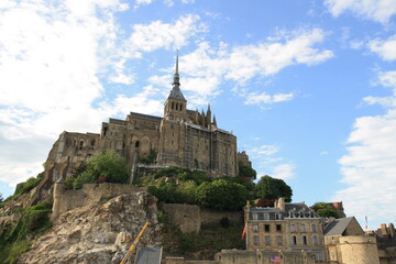 Obraz premium Mont Saint-Michel, Francia. Famosa abadía ubicada en la zona de Normandía.