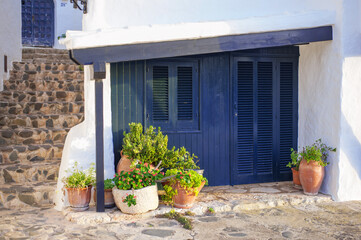 Fototapeta na wymiar village on the Mediterranean coast with white houses