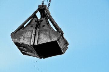 Industrial bucket of gantry crane