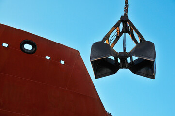 Industrial bucket of gantry crane