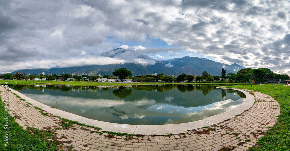 Poster Panoramic view of sunrise at Parque del Este with El Avila mountain at the background. Caracas, Venezuela - Posters