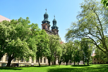Opactwo Cystersów w Lubiążu – cysterski zespół klasztorny w Lubiążu, jeden z największych zabytków tej klasy w Europie, będący jednocześnie największym opactwem cysterskim na świecie - obrazy, fototapety, plakaty