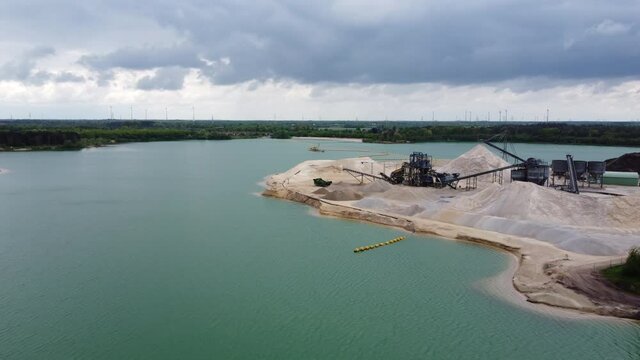Baggersee Industrie Drohne 