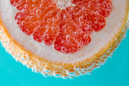 Grapefruit in soda