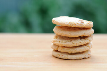 White Chocolate Macadamia Cookies
