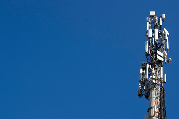 Trellis for the support of telephone repeaters