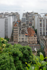 Zaniedbane blokowiska w nowej części Salvadoru, Brazylia - obrazy, fototapety, plakaty