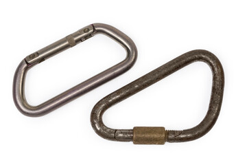 Top view of oval non-locking​ and triangular locking carabiners