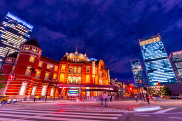 東京駅 夜景　