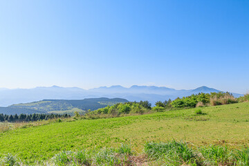 Obraz premium 登山道から見たくじゅう連山 万年山 大分県 Kuju mountain range seen from Trail Mt.Haneyama Ooita-ken