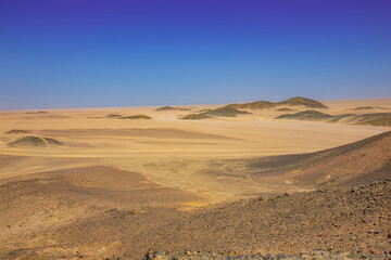 Fototapeta na wymiar View of the stone desert in Egypt