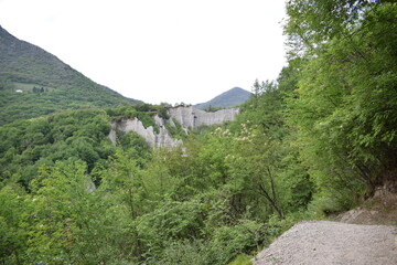 Piramidi di Zone e panorama