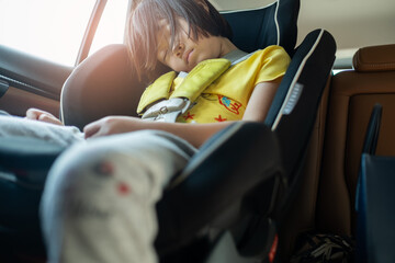 kid sleep on car, child feel sick, sleep on car seat