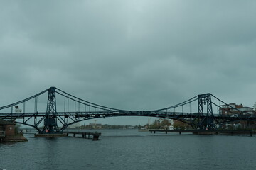 Fototapeta na wymiar Kaiser-Wilhelm-Brücke (Wilhelmshaven)