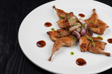 Roasted quails with vegetable