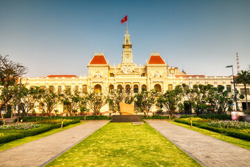 Obraz premium People's Committee of Ho Chi Minh City at Sunset