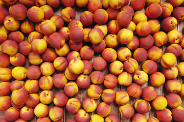 peaches on market