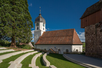 Fototapeta na wymiar historic white church in the black forest