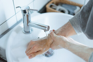 手洗いのイメージ写真・清潔や除菌のイメージ