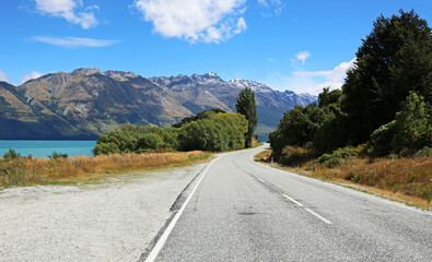 Queenstow to Glenorchy scenic drive - New Zealand