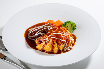 omurice with steak, carrots and broccoli 