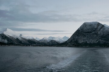 Fahrt durchs Polarmeer