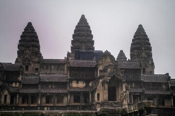  Angkor Wat is the largest temple in the world, it rains in the rainy season (Cambodia, 04.09. 2019)